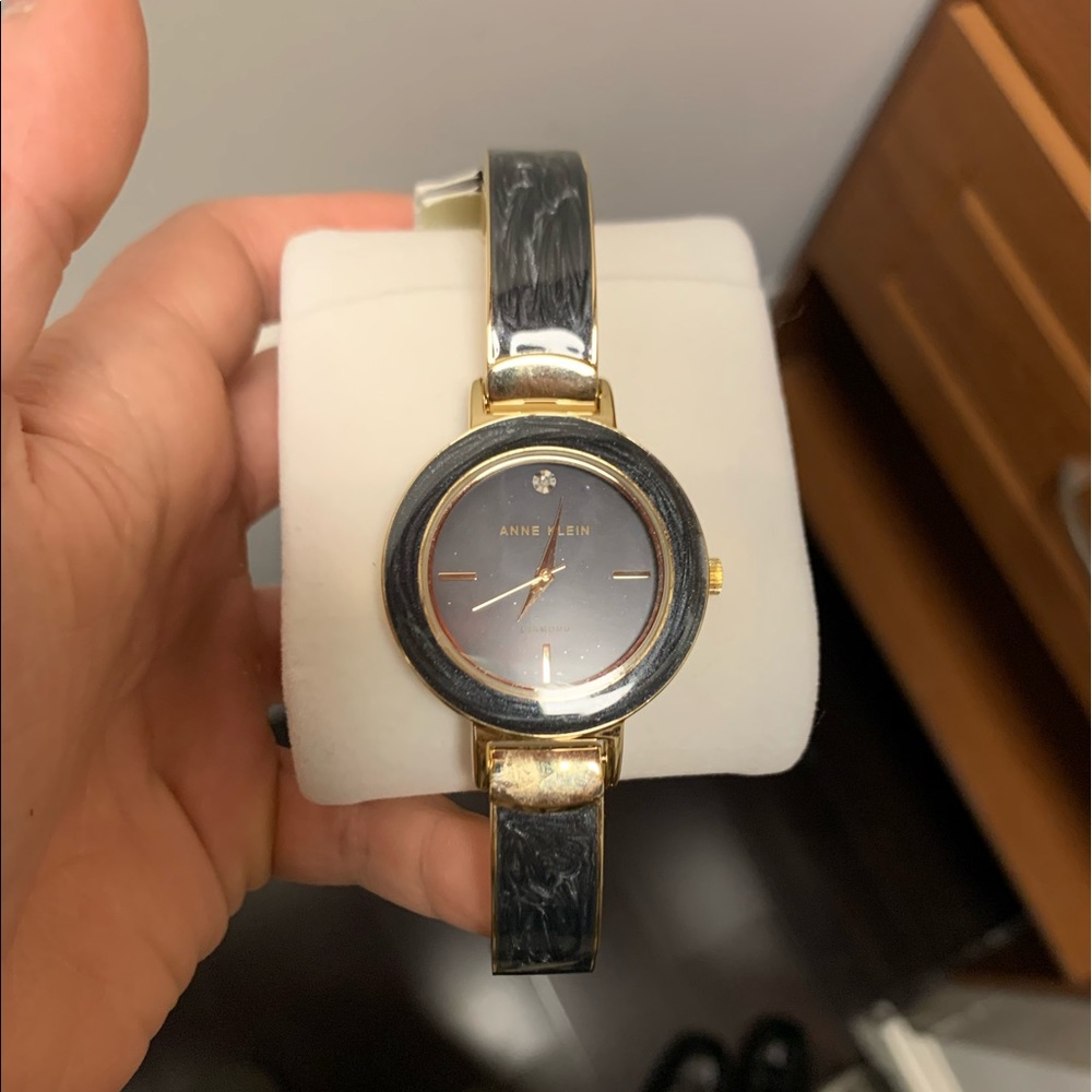 Anne Klein Watch (BRAND NEW)